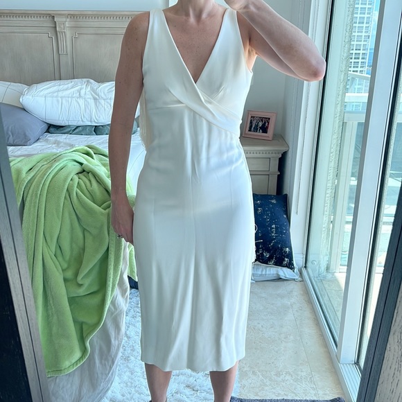 Cushnie et Ochs size 4 Draped Fringe Pencil Dress in off white - Picture 2 of 6